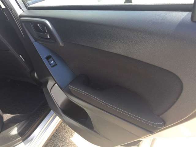 2014 Subaru Forester AWD 2.5i 4dr Wagon CVT